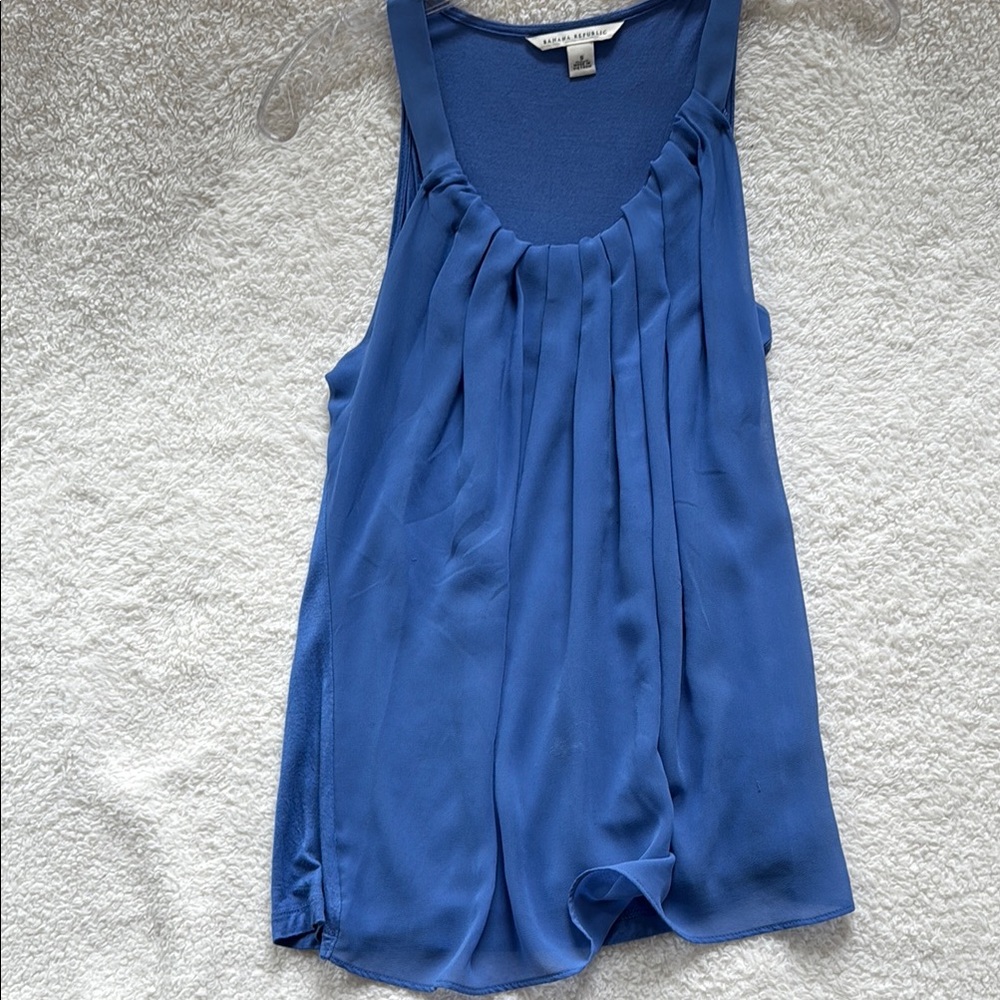 Women's Blue Sleeveless Top